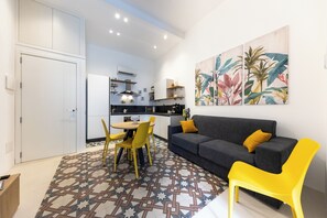 Unclassified image, 5 of 39, button - Kefalè · Charming Suite in the Heart of Cefalù (Cefalù)