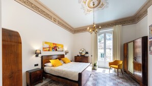 Room - Kefalè · Charming Suite in the Heart of Cefalù (Cefalù)