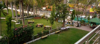Hotel Vatika Inn