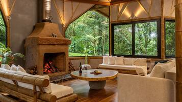 Tree House, vue montagne | Coin séjour