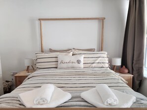 1 bedroom, iron/ironing board, travel cot, free WiFi