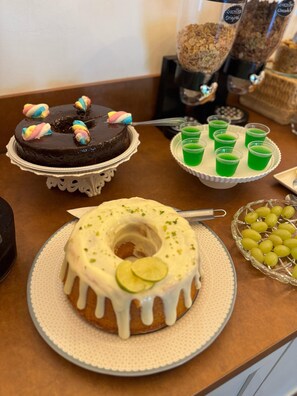 Tägliches inbegriffenes Frühstücksbuffet