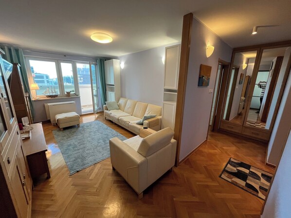 Apartment | Living area