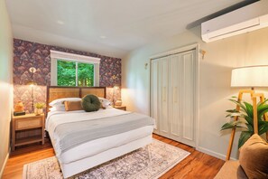 3 Schlafzimmer, Schreibtisch, Bügeleisen/Bügelbrett, kostenloses WLAN