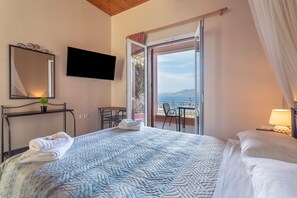 1 soverom, strykejern/-brett, wi-fi (inkludert) og sengetøy