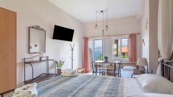 1 bedroom, iron/ironing board, free WiFi, bed sheets