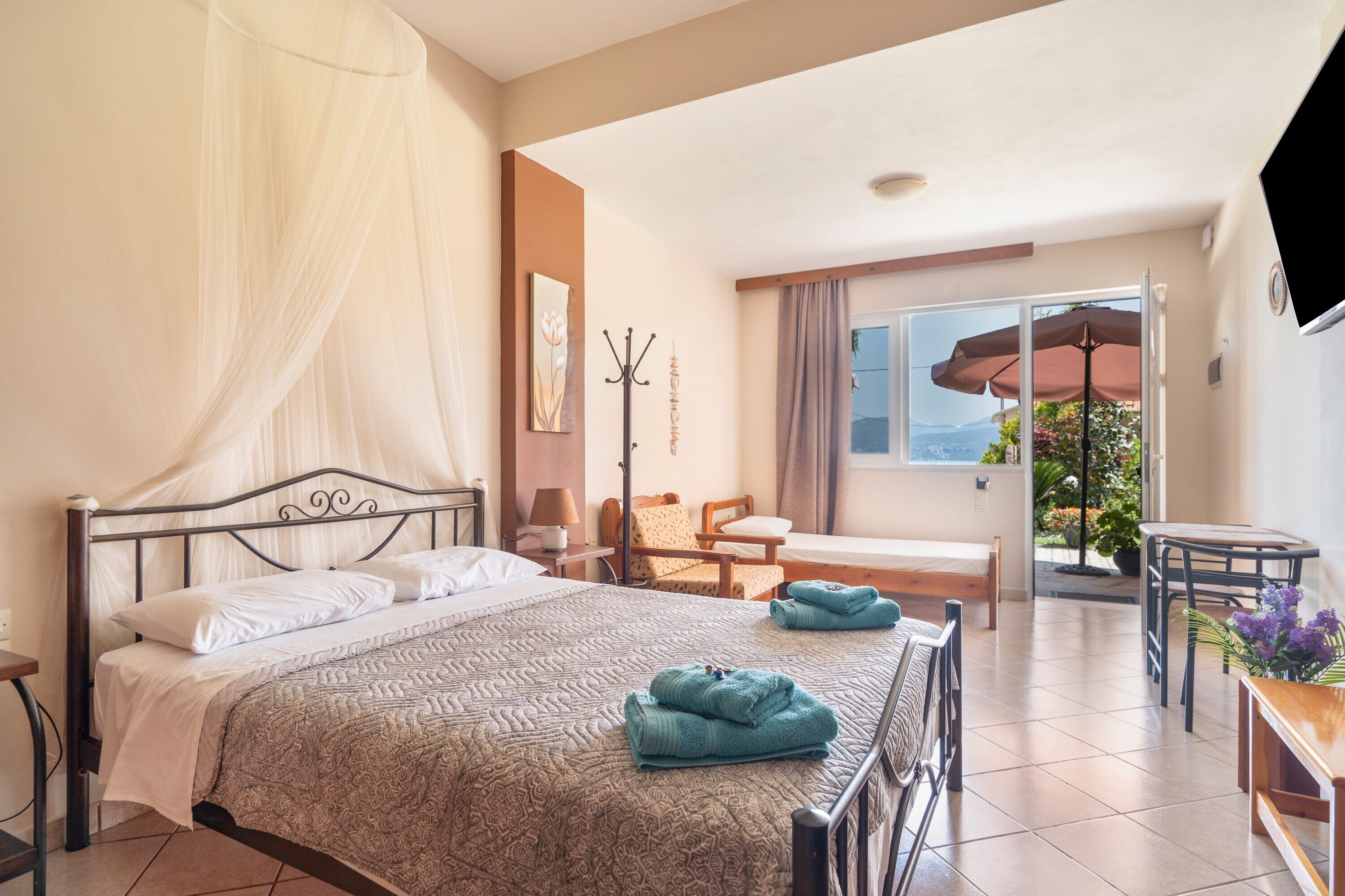 1 bedroom, iron/ironing board, free WiFi, bed sheets