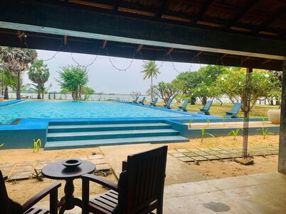 Dinuda Villas Kalpitiya 