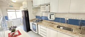 Pé na Areia Praia do Canto do Forte IV