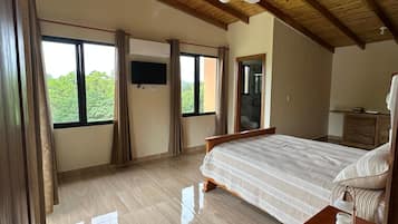 4 quartos, Wi-Fi, roupa de cama