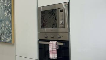 Machine à expresso, cafetiÚre/bouilloire, bouilloire électrique