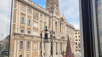 Vue sur la ville depuis lâhĂ©bergement