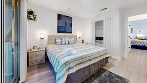 3 chambres, fer et planche Ă repasser, Wi-Fi, draps fournis