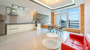 Basic Room, 1 Bedroom (Room 302) | 1 bedroom, free WiFi - Geoje Inbito Pension (Geoje)