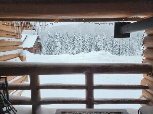 Sauna | Yoga/Work-Out Space |Pet Friendly | Wi-fi