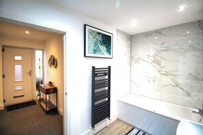 House | Bathroom | Combined shower/tub, deep soaking tub, hair dryer, towels