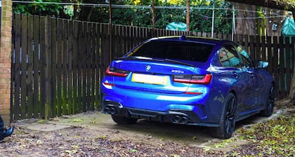 Milton Keynes Home - Sleeps 4 - Parking