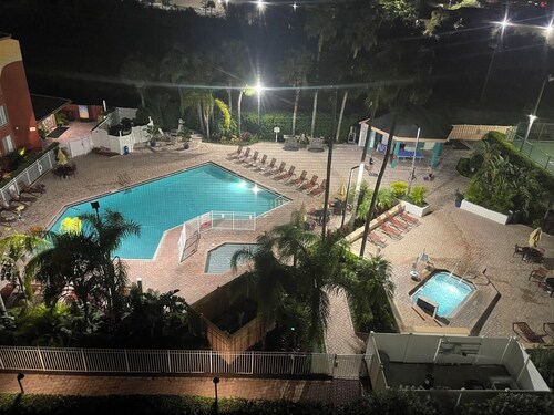 Poptart Bowl or Disney bound - Check this out!