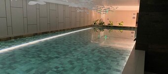 Charming 1-bedroom in fabulous Quito with swimming pool und Light plant 