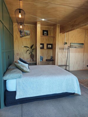 5 Schlafzimmer, Schreibtisch, kostenloses WLAN