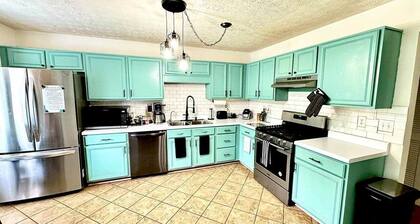 3 Bed | 2.5 Bath | Townhome | Family/Pet Friendly