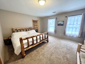 4 chambres, bureau, Wi-Fi gratuit, draps fournis