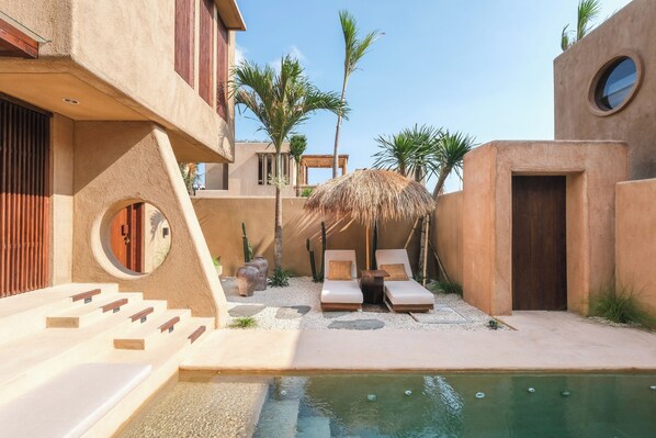 Mặt tiền nơi lưu trú