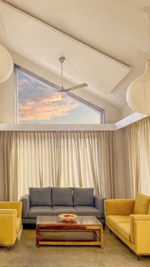 Lobby - Sarvaswa Resort - Raipur (Abhanpur)