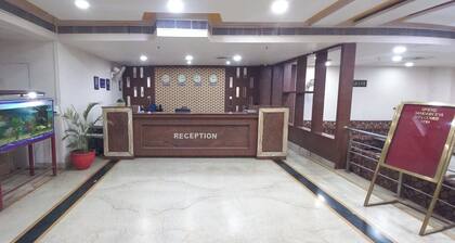 Hotel Grand Samdareeya - Jabalpur