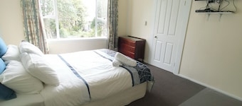 Chill & Delight suite
With all the amenities you need at your fingertips