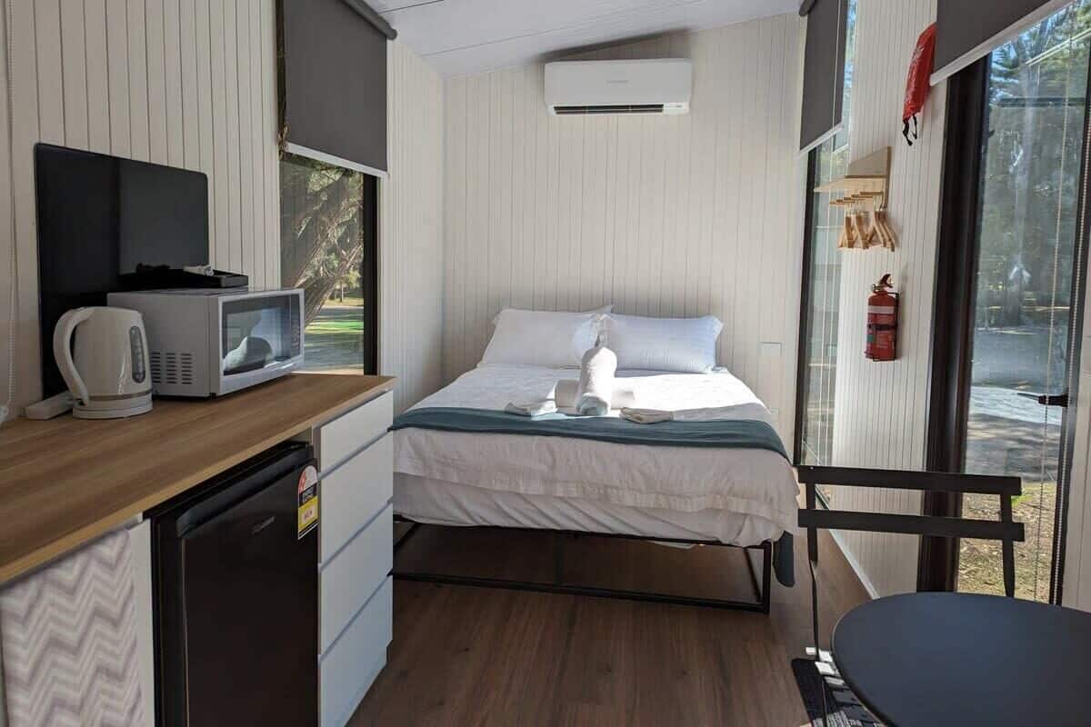 Mobile Unterkunft (Double Tiny Villa) | 1 Schlafzimmer, kostenloses WLAN