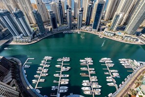 3 bedrooms - DXB - Vida Residences Dubai Marina - 4308 - DM (Dubai)