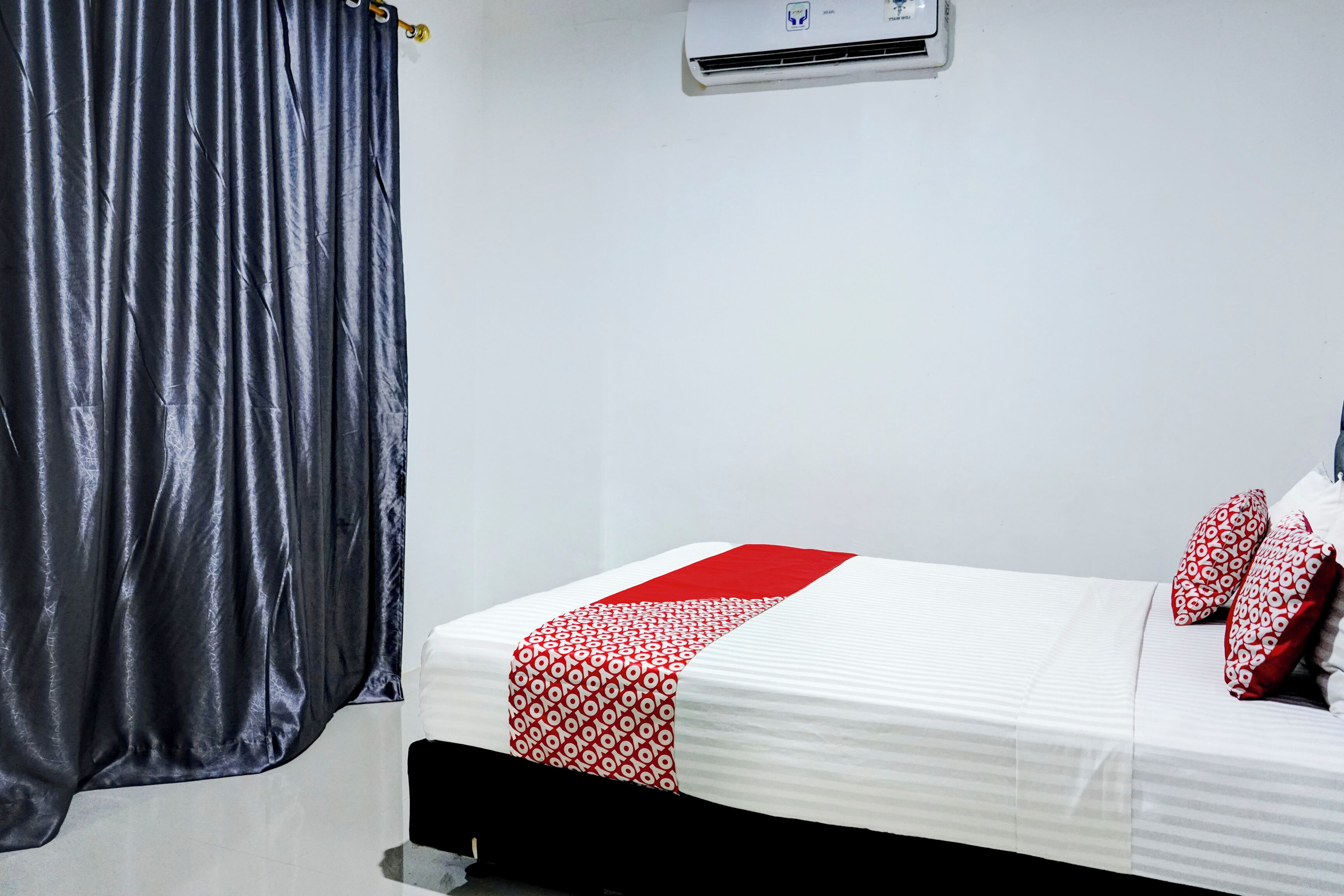 Photo - Hotel O Padang City Center Near Pantai Padang Formerly Hotel Siti Nurbaya