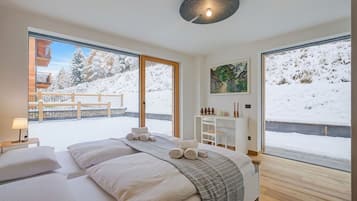 Apartamento família, vários quartos, 2 banheiros, ao lado da montanha (Edelweiss) | 2 quartos, Wi-Fi de cortesia, roupa de cama