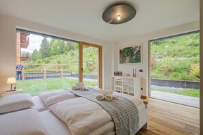 Apartamento família, vários quartos, 2 banheiros, ao lado da montanha (Edelweiss) | 2 quartos, Wi-Fi de cortesia, roupa de cama
