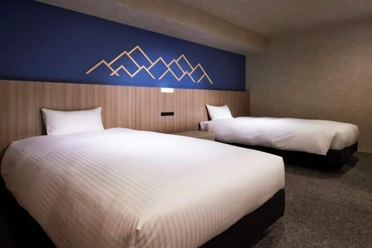 Caja de seguridad en la habitación, wifi gratis y ropa de cama 