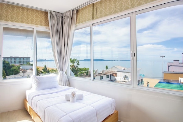 Presidential Suite, Ocean View