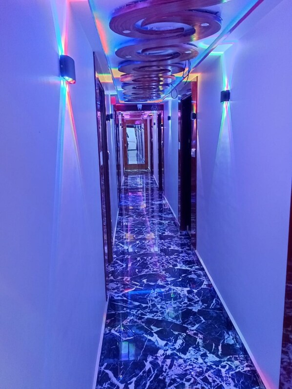 Exterior - Goroomgo Sanskar Villa Ahmedabad (Ahmedabad)