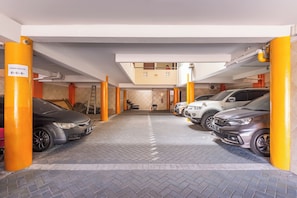 Ücretsiz valesiz otopark 