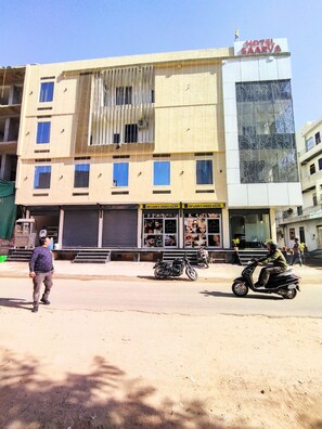 Exterior - Saavra Hotels & Resorts (Jaipur)