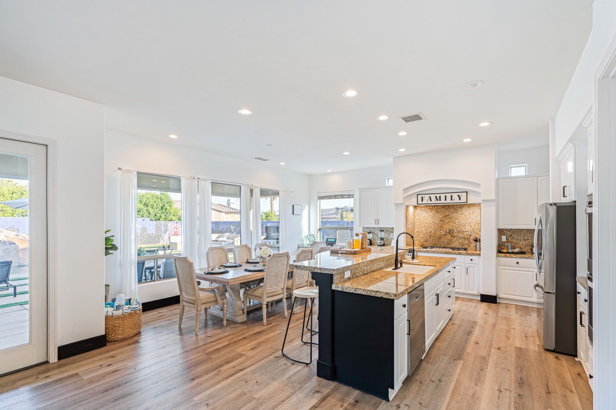 Villa, Mountain View | Private kitchen | Microwave, oven, espresso maker, coffee/tea maker