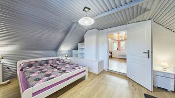 2 habitaciones, escritorio y wifi