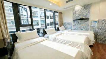 Basic-værelse til 3 personer | Skrivebord, gratis Wi-Fi