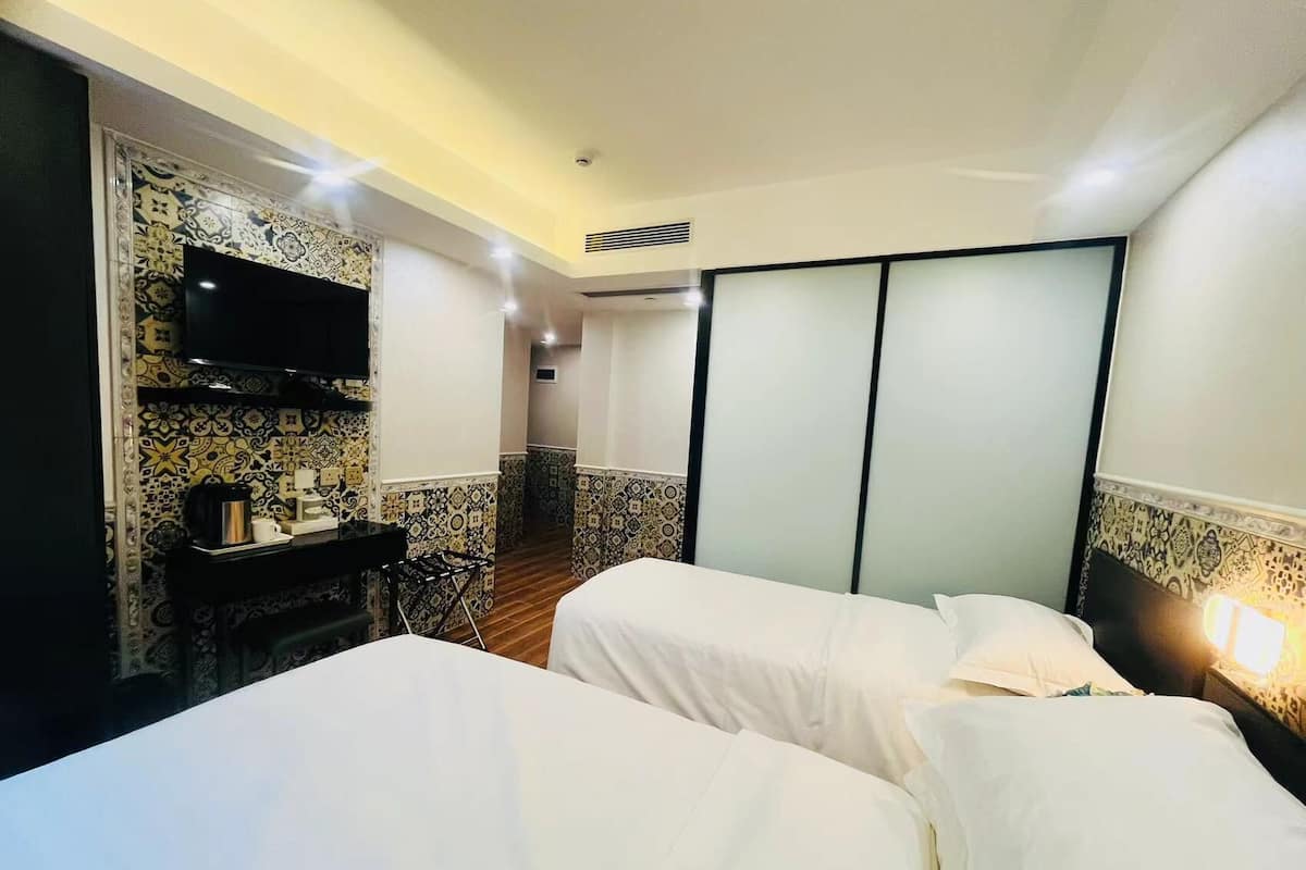 Habitación familiar | Escritorio y wifi gratis