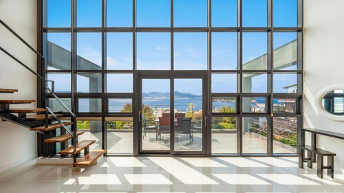 Geoje Ahat Spa Pension