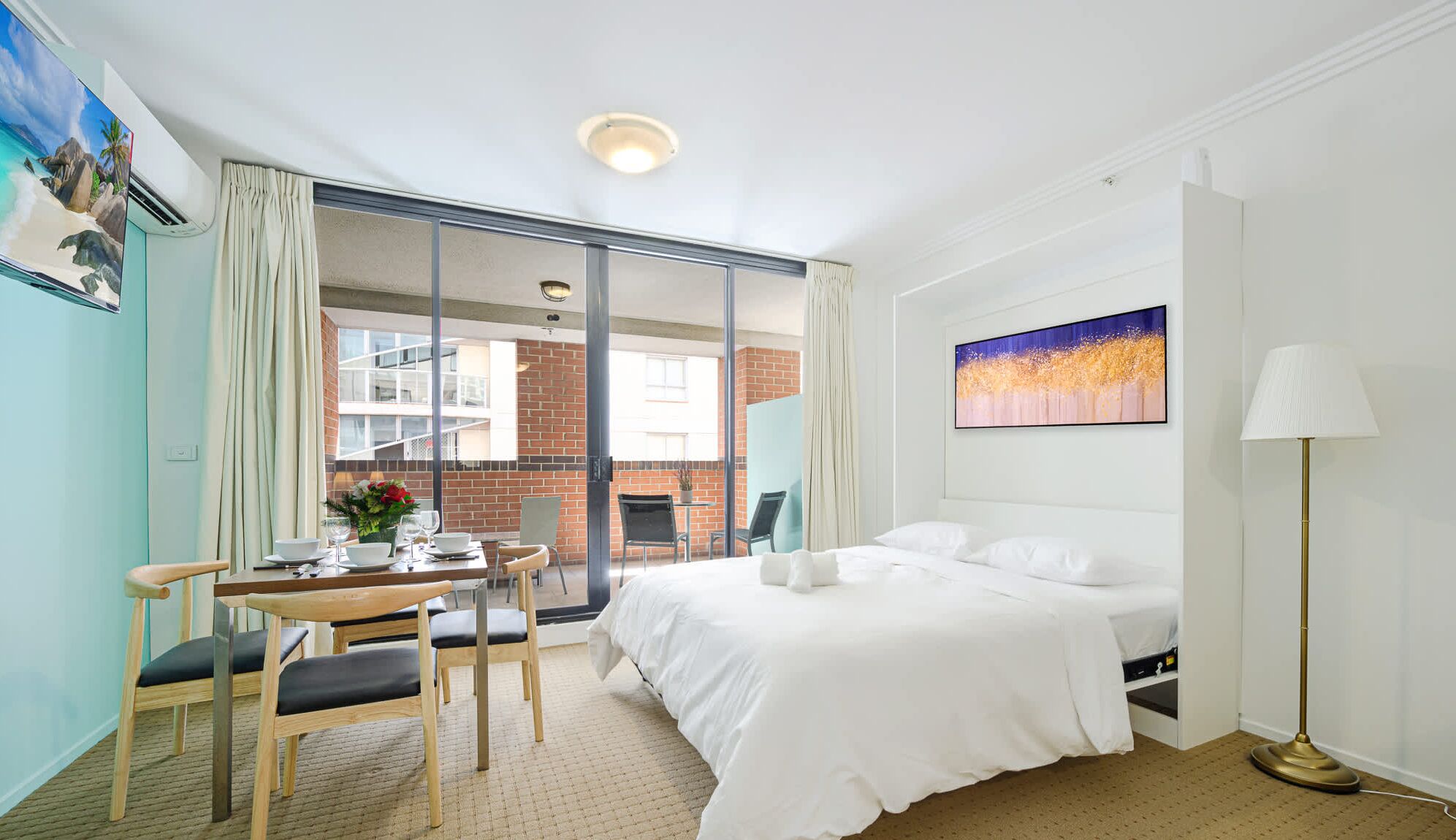 1 bedroom, desk, iron/ironing board, WiFi