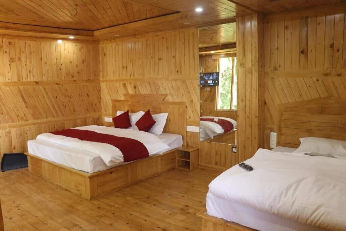 Quadrupla Superior, vista montagna | Wi-Fi gratuito