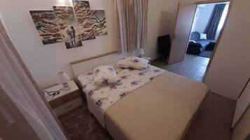 Apartment (Comfort Two Bedroom Apartment) | 5 bedrooms, free WiFi