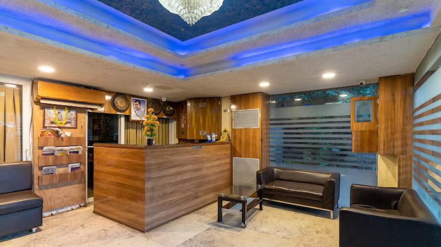 Hotel Kohinoor Plaza