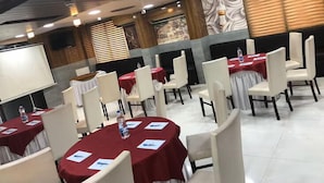 Gambar tidak terklasifikasi, 4 dari 21, tombol